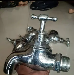 Koki Za Maji Au Mafuta