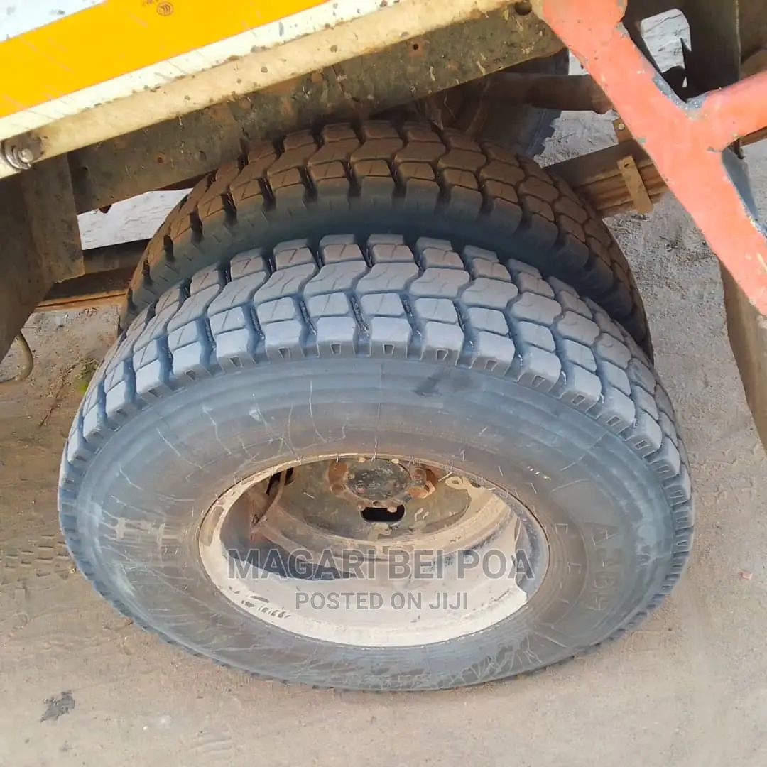 Canter Tipper