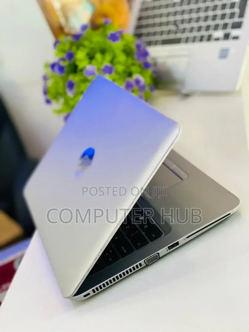 Laptop HP EliteBook 820 G3 8GB Intel Core I5 HDD 500GB