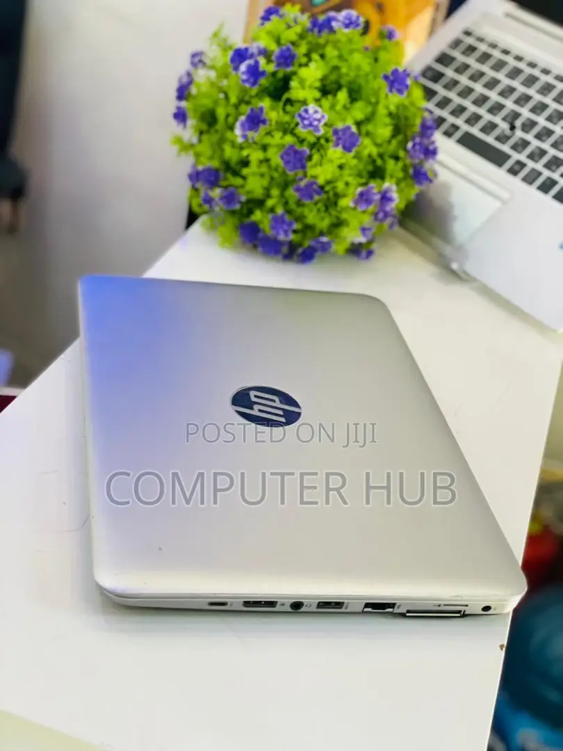 Laptop HP EliteBook 820 G3 8GB Intel Core I5 HDD 500GB