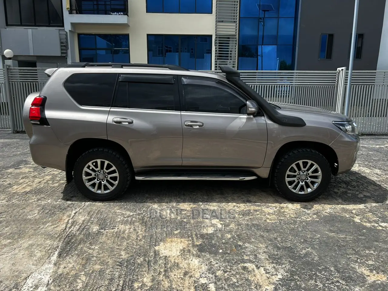 Toyota Land Cruiser Prado 2018 Beige