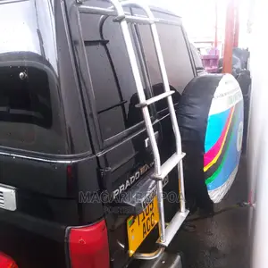 Toyota Land Cruiser Prado 2005 Black