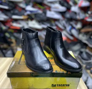 Boot Black