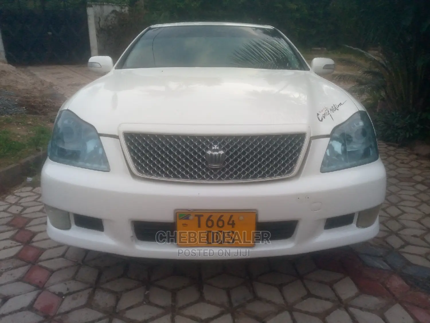 Toyota Crown 2005 White