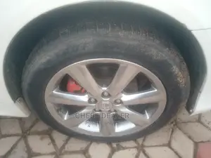 Toyota Crown 2005 White