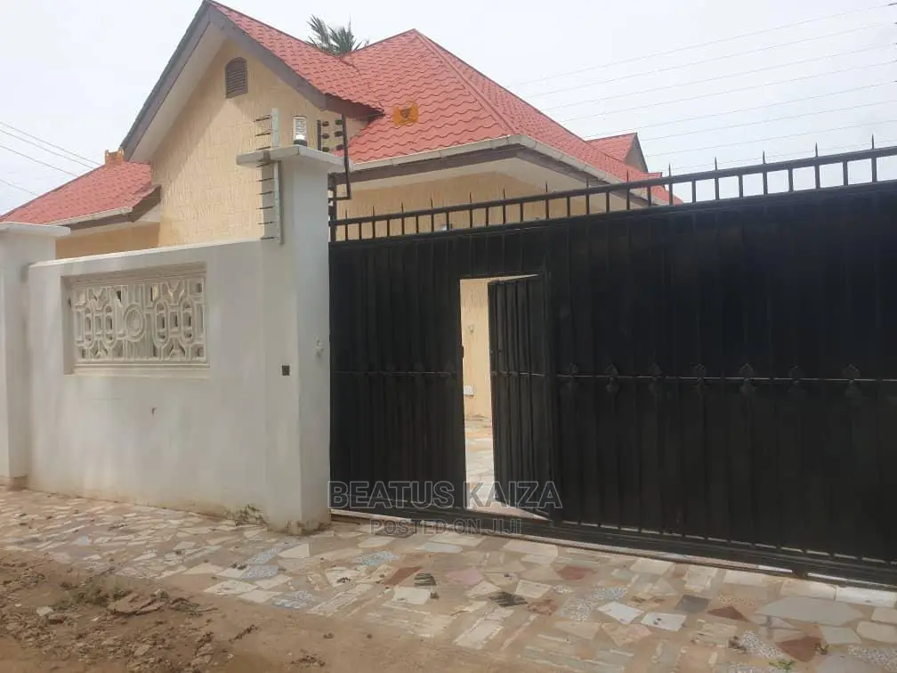 2bdrm Apartment in Kinondoni Hananasifu for rent