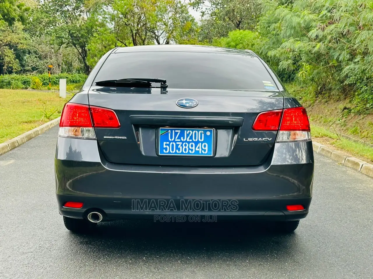 Subaru Legacy 2010 Black