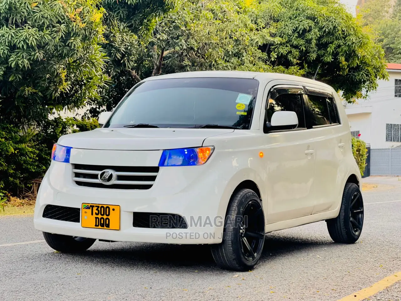 Toyota bB 2006 White
