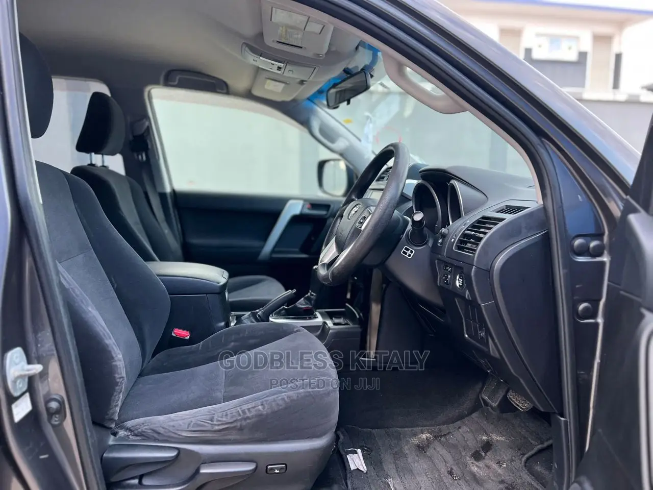 Toyota Land Cruiser Prado 2014 Gray