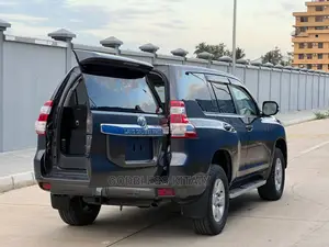 Toyota Land Cruiser Prado 2014 Gray