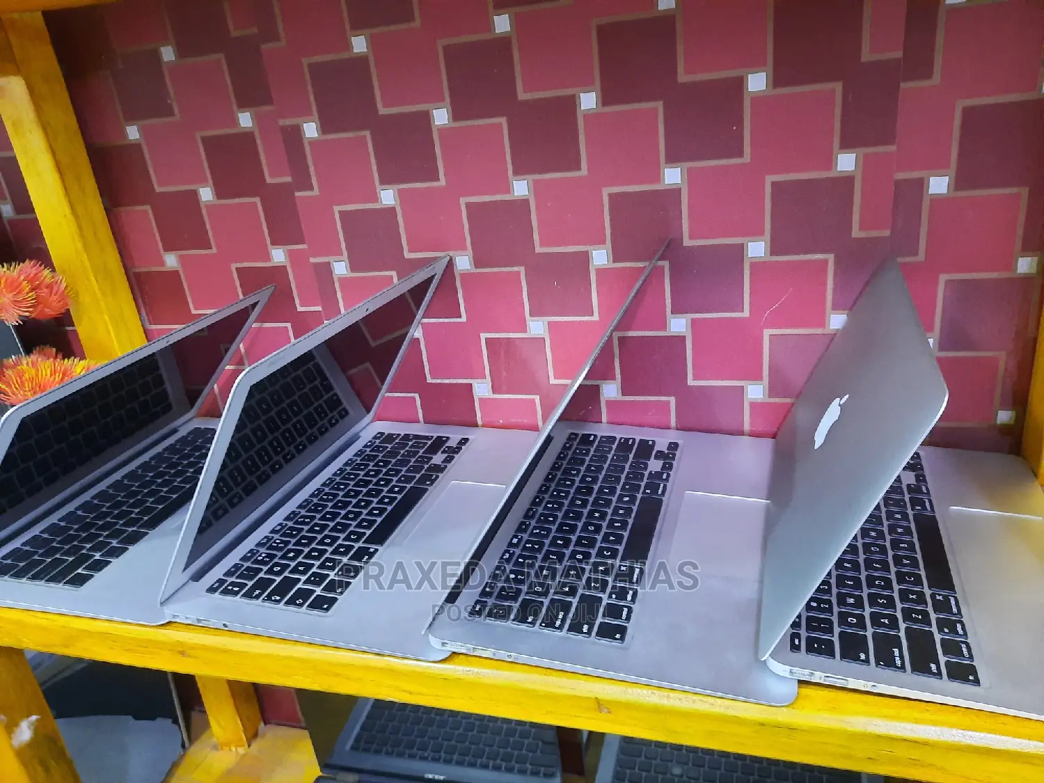Laptop Apple MacBook Air 2017 8GB Intel Core I5 SSD 128GB