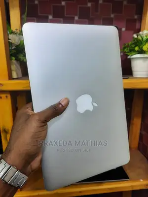 Laptop Apple MacBook Air 2013 8GB Intel Core I5 SSD 128GB