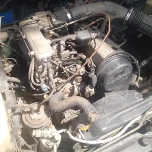 Suzuki Escudo 2000 Black