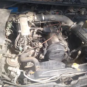 Suzuki Escudo 2000 Black