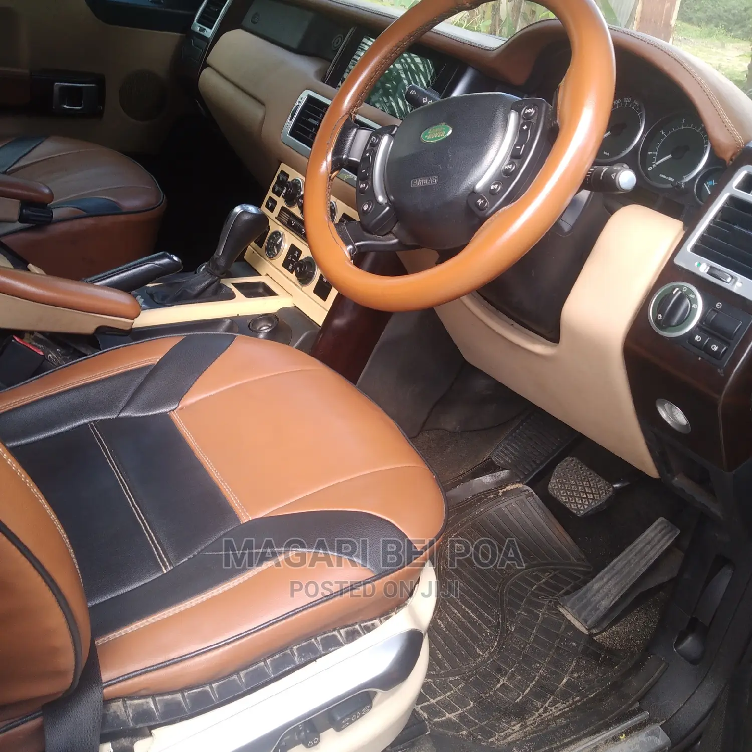 Land Rover Range Rover Vogue 2014 Black