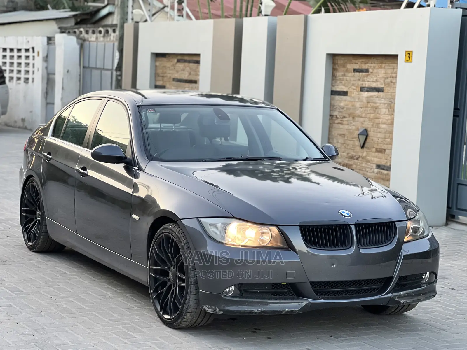 BMW 3 Series 2009 Gray