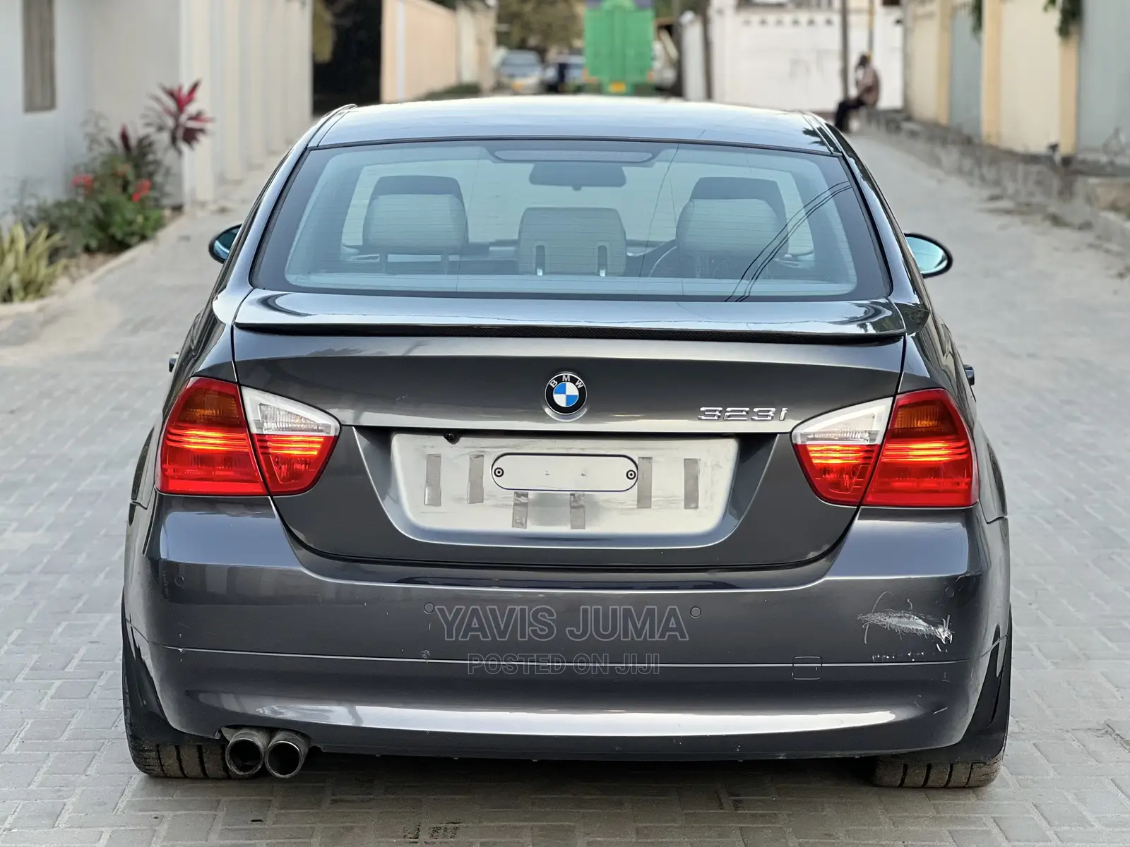 BMW 3 Series 2009 Gray