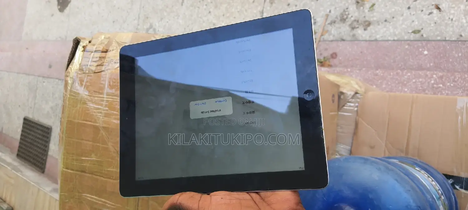 Apple iPad 4 Wi-Fi 16 GB Silver