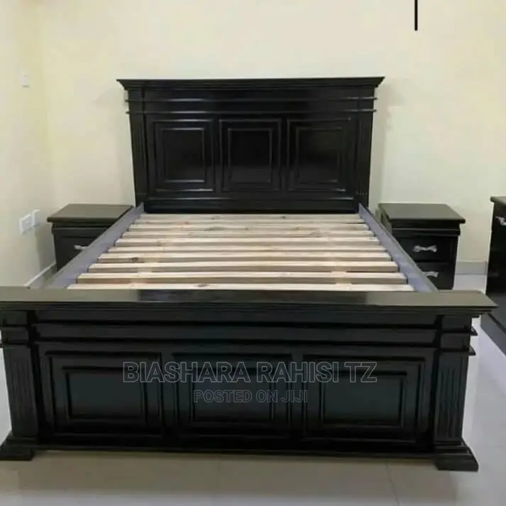 Vitanda Vipya 5 Kwa 6 Mbao Na Bedside 2