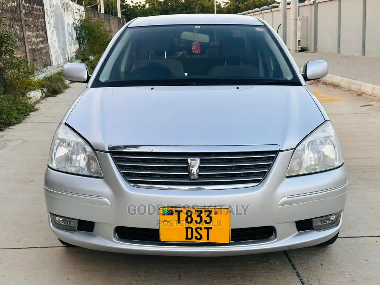 Toyota Premio 2004 Silver