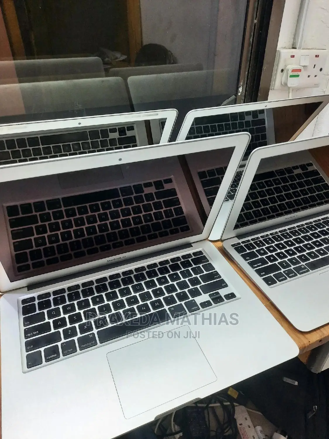 Laptop Apple MacBook Air 2017 8GB Intel Core I5 SSD 128GB