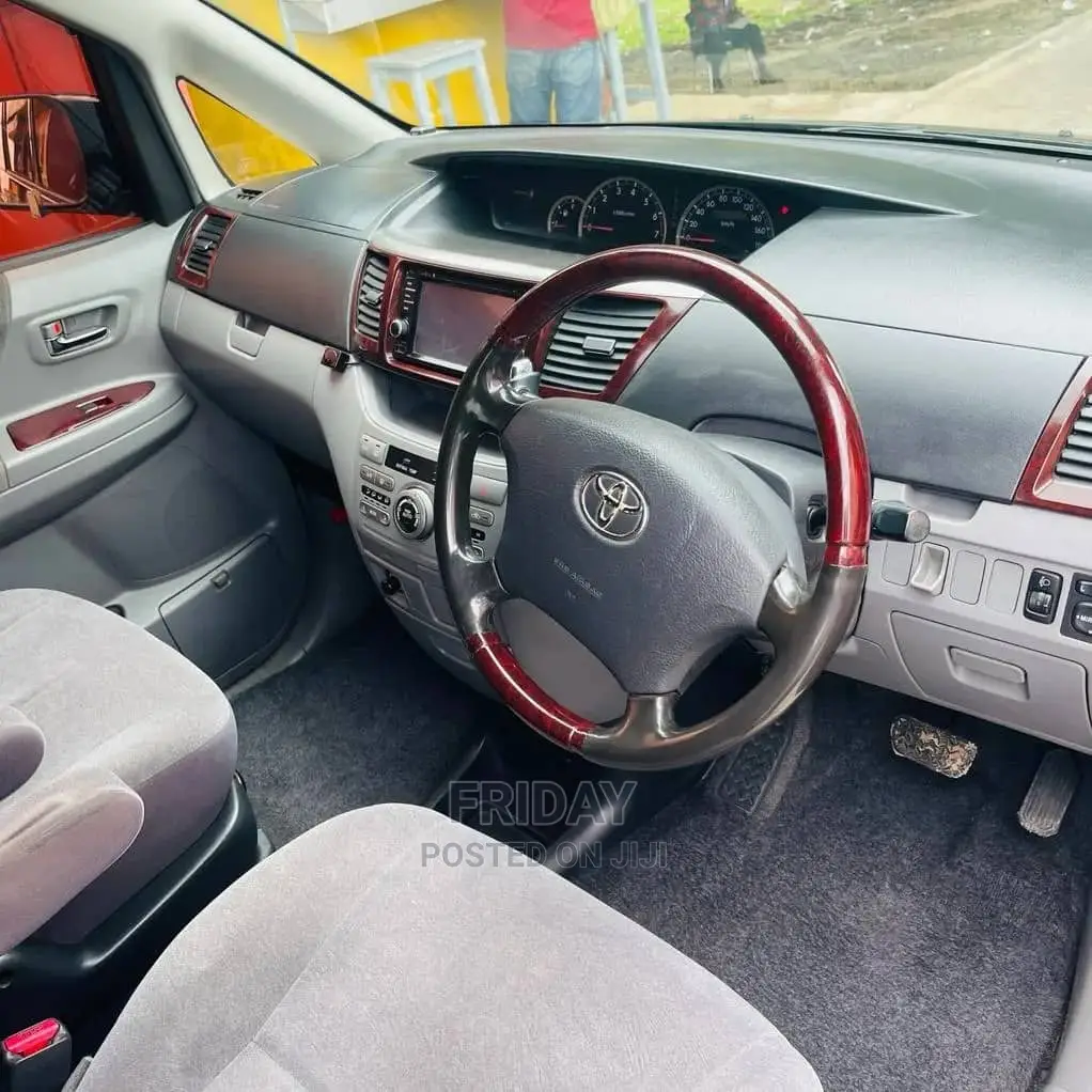Toyota Noah 2.0 FWD (8 Seater) 2005 Black