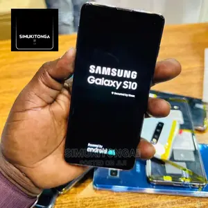 New Samsung Galaxy S10 128 GB Green