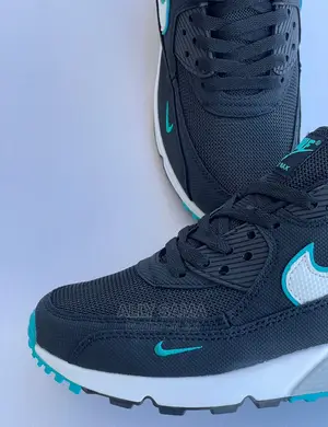 Air Max Sneakers