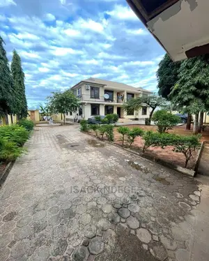 3bdrm Apartment in Mbweni, Kinondoni for sale
