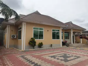 Furnished 4bdrm House in Yombo, Makangarawe for sale