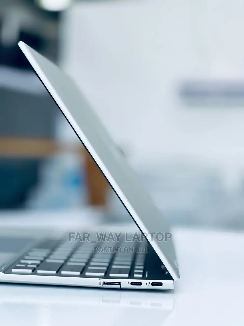 New Laptop HP Envy X360 13z 8GB Intel Core I7 SSD 512GB