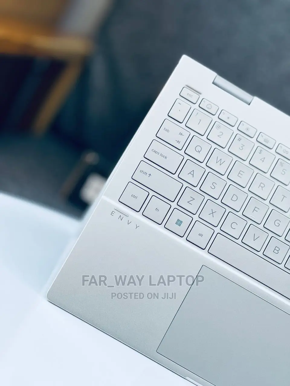 New Laptop HP Envy X360 13z 8GB Intel Core I7 SSD 512GB