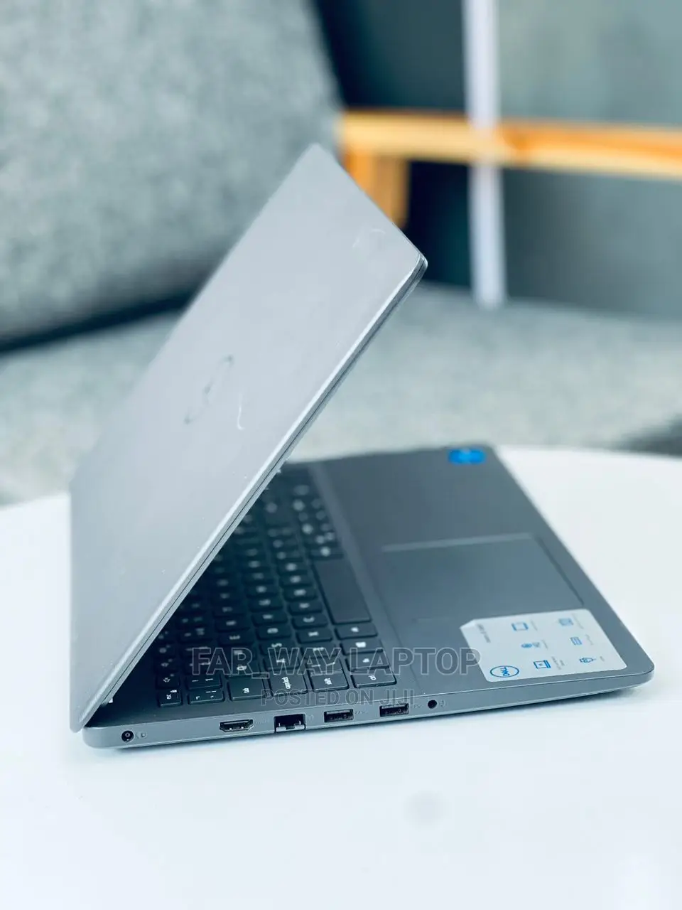New Laptop Dell Vostro 15 3000 8GB Intel Core I5 HDD 1T