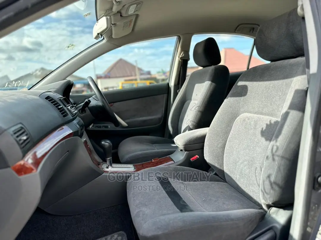 Toyota Premio 2004 Gray