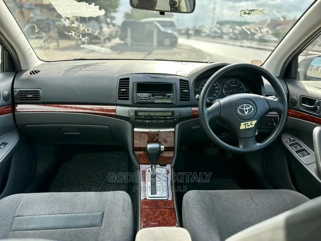Toyota Premio 2004 Gray