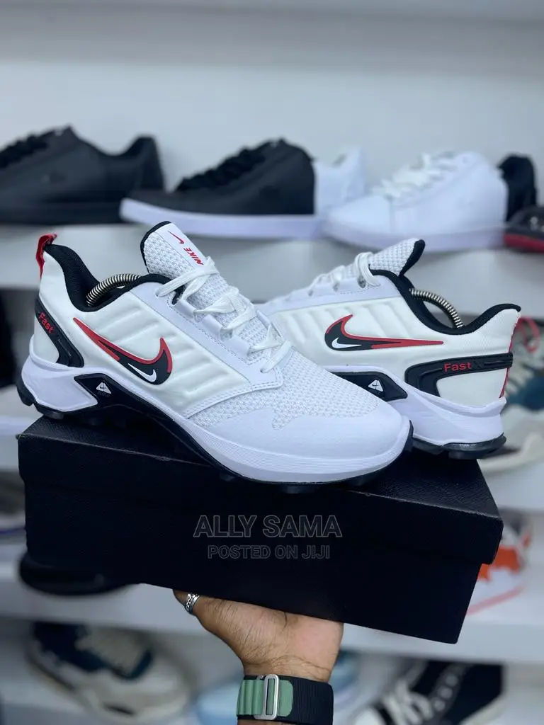 Nike Sneakers White