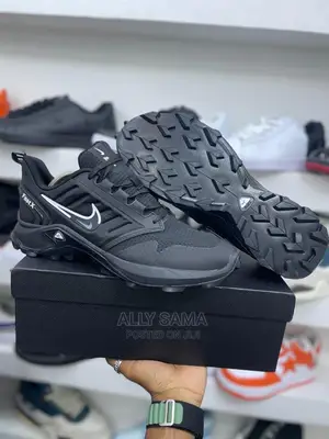Nike Sneakers Black