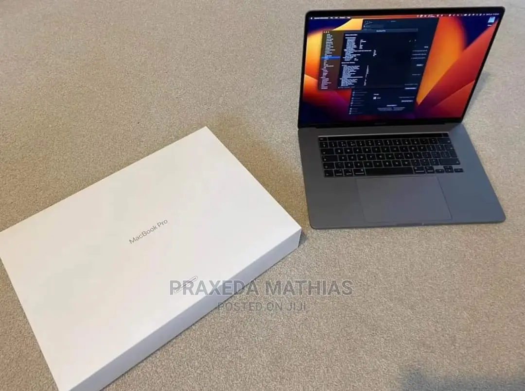 Laptop Apple MacBook Pro 2019 16GB Intel Core I9 SSD 1T