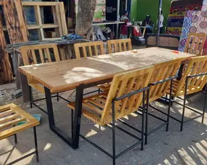 Dinner Table Nzuri Sana Simple