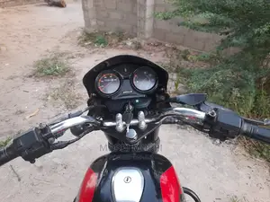 Bajaj Boxer 150 UG 2021 Red