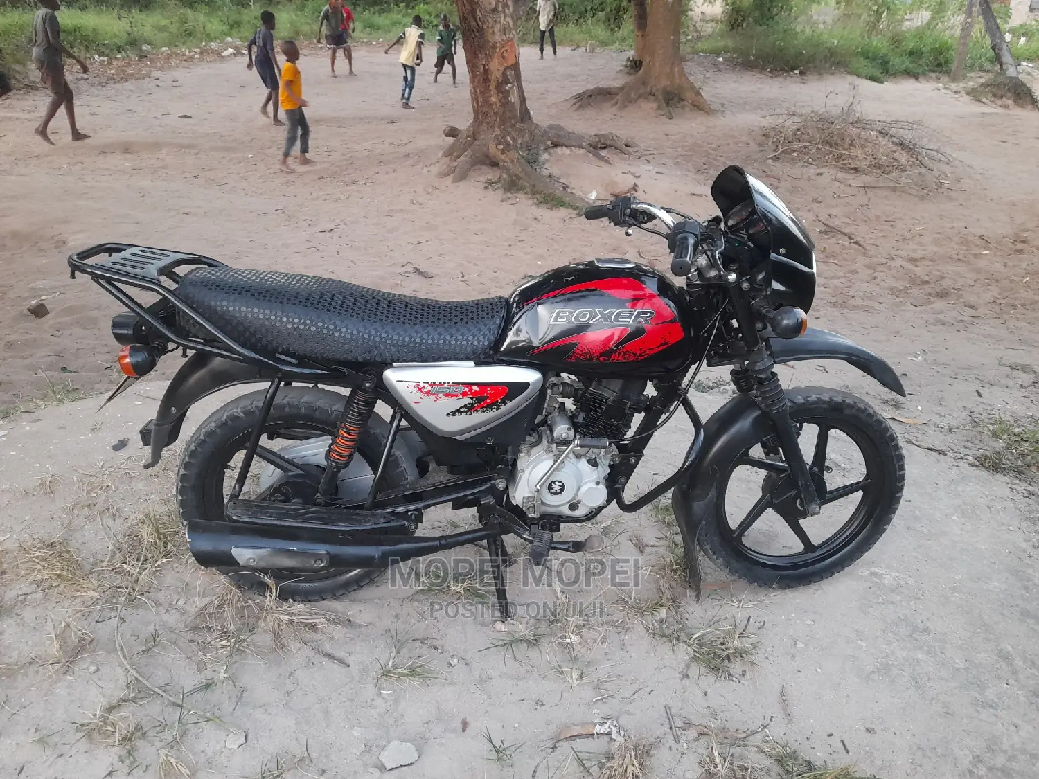 Bajaj Boxer 150 UG 2021 Red