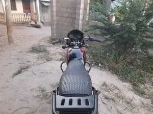 Bajaj Boxer 150 UG 2021 Red
