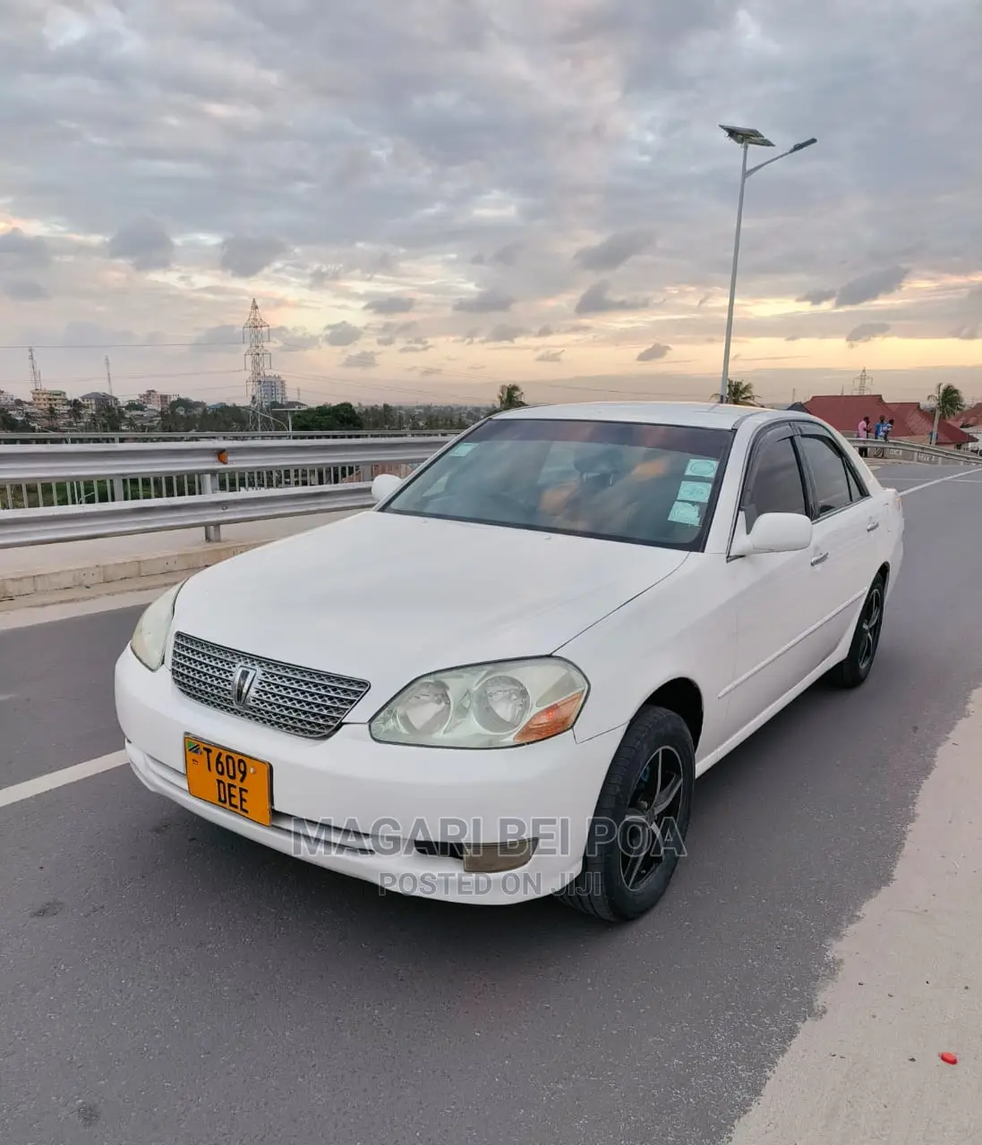Toyota Mark II Blit 2005 White