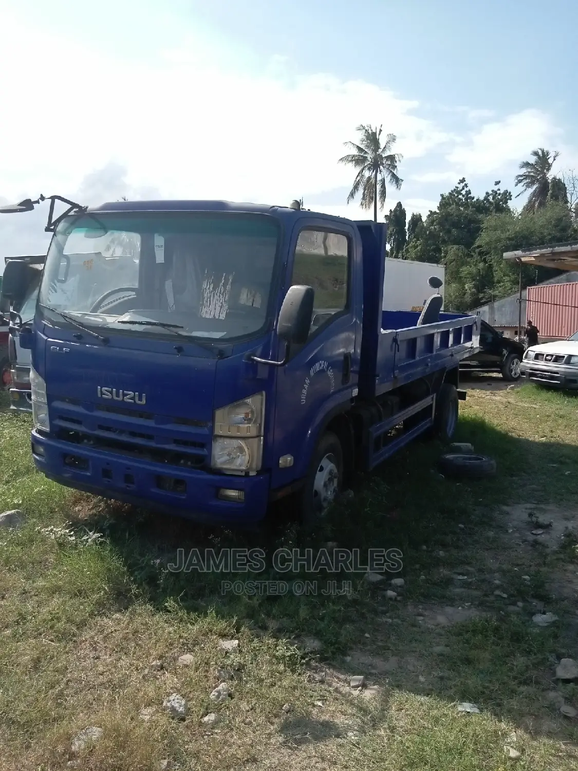New Isuzu Elf