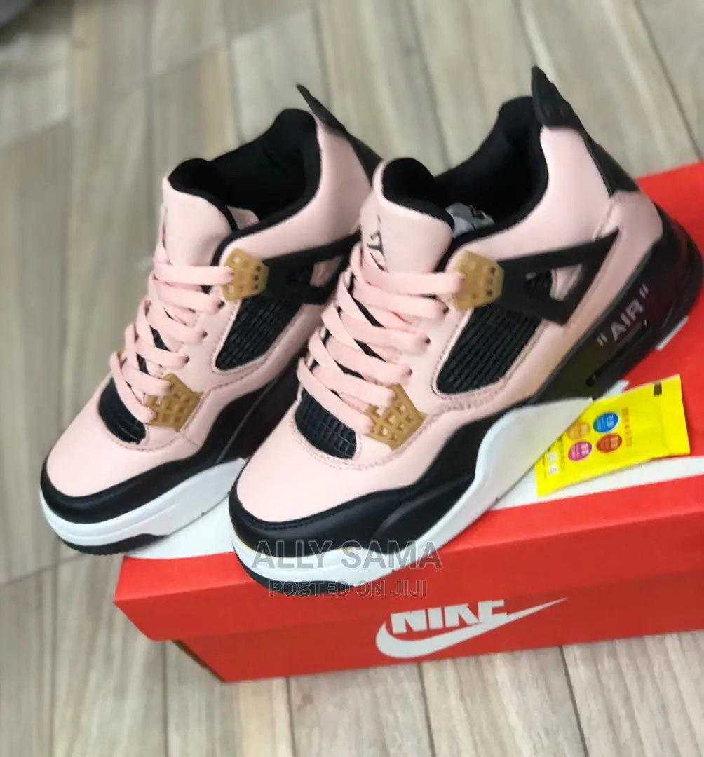 Jordan 4 Pink