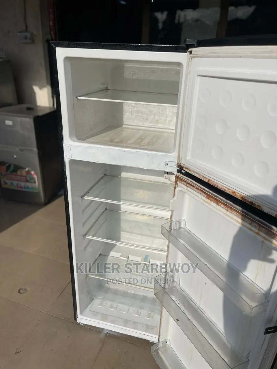 Bruhm Fridge