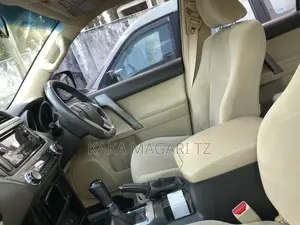 Toyota Land Cruiser Prado 2.7 i 2013 Brown