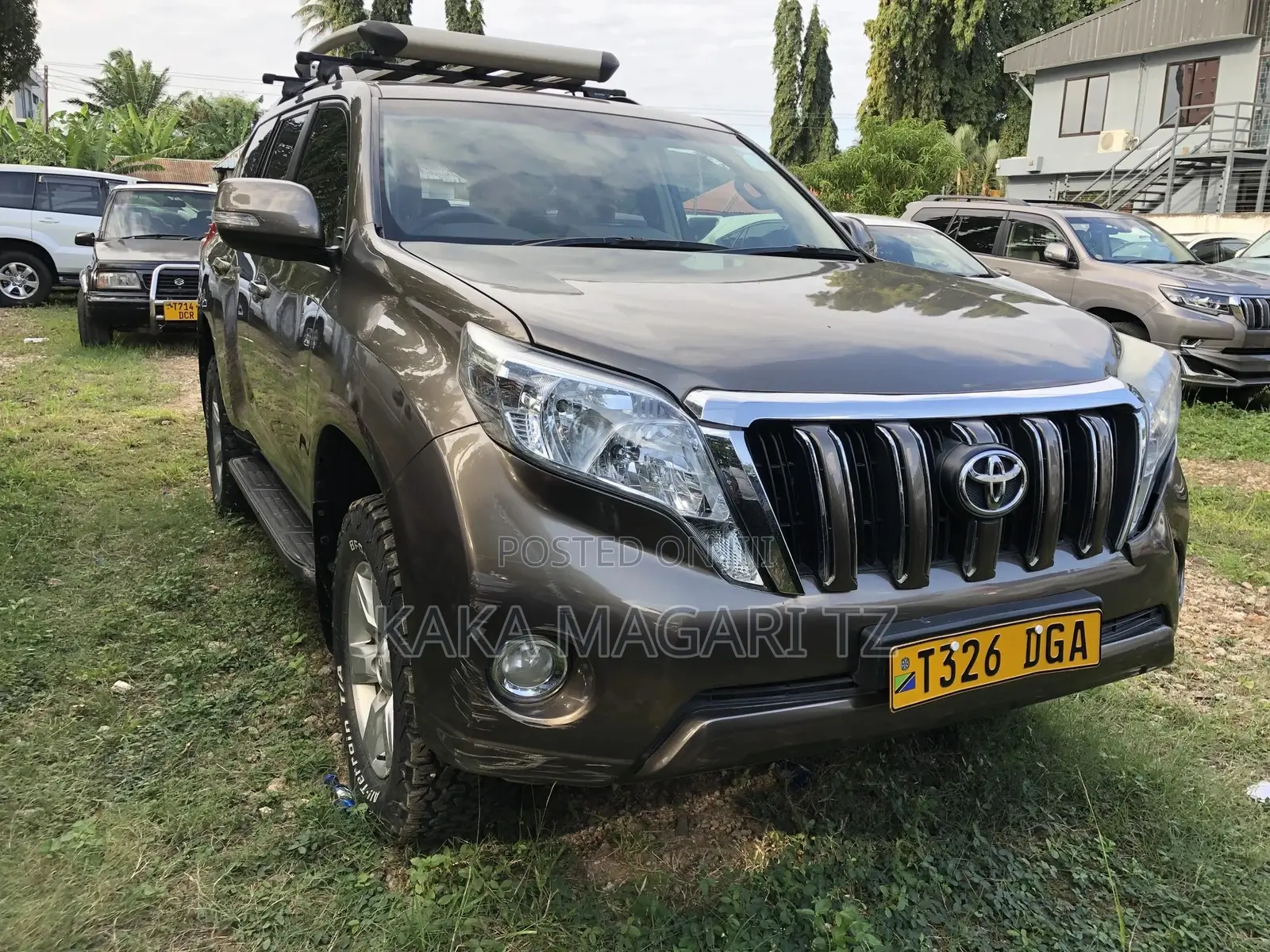 Toyota Land Cruiser Prado 2.7 i 2013 Brown