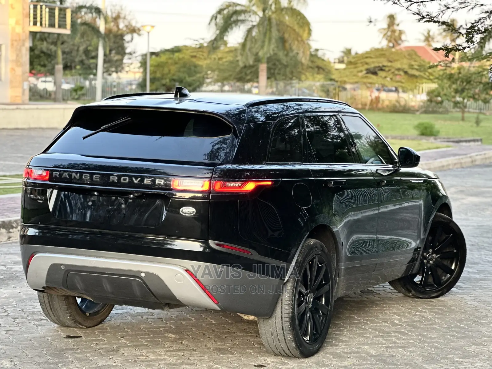 Land Rover Range Rover Velar 2018 Black