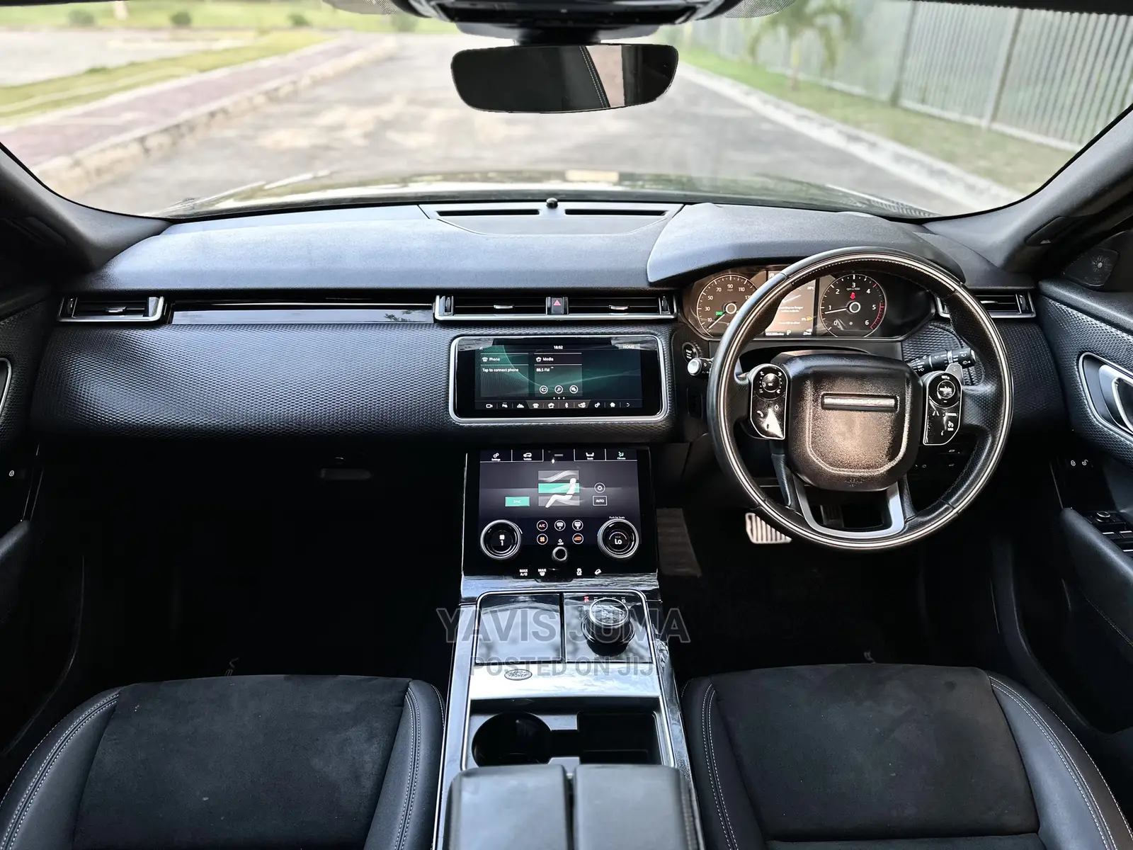 Land Rover Range Rover Velar 2018 Black